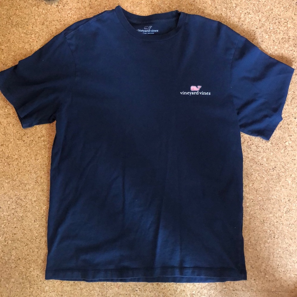 Vineyard vines tshirt